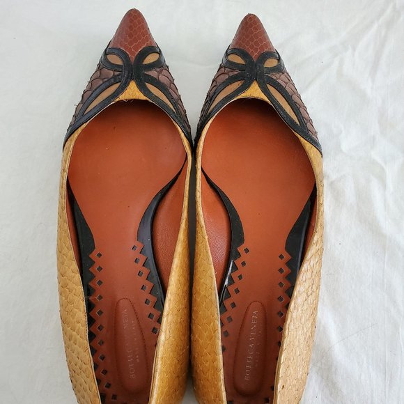 Bottega Veneta Shoes - Authentic Bottega Veneta Snakeskin Flats
